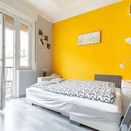 Apartamento Hideaway With Balcony And Ac Budapest